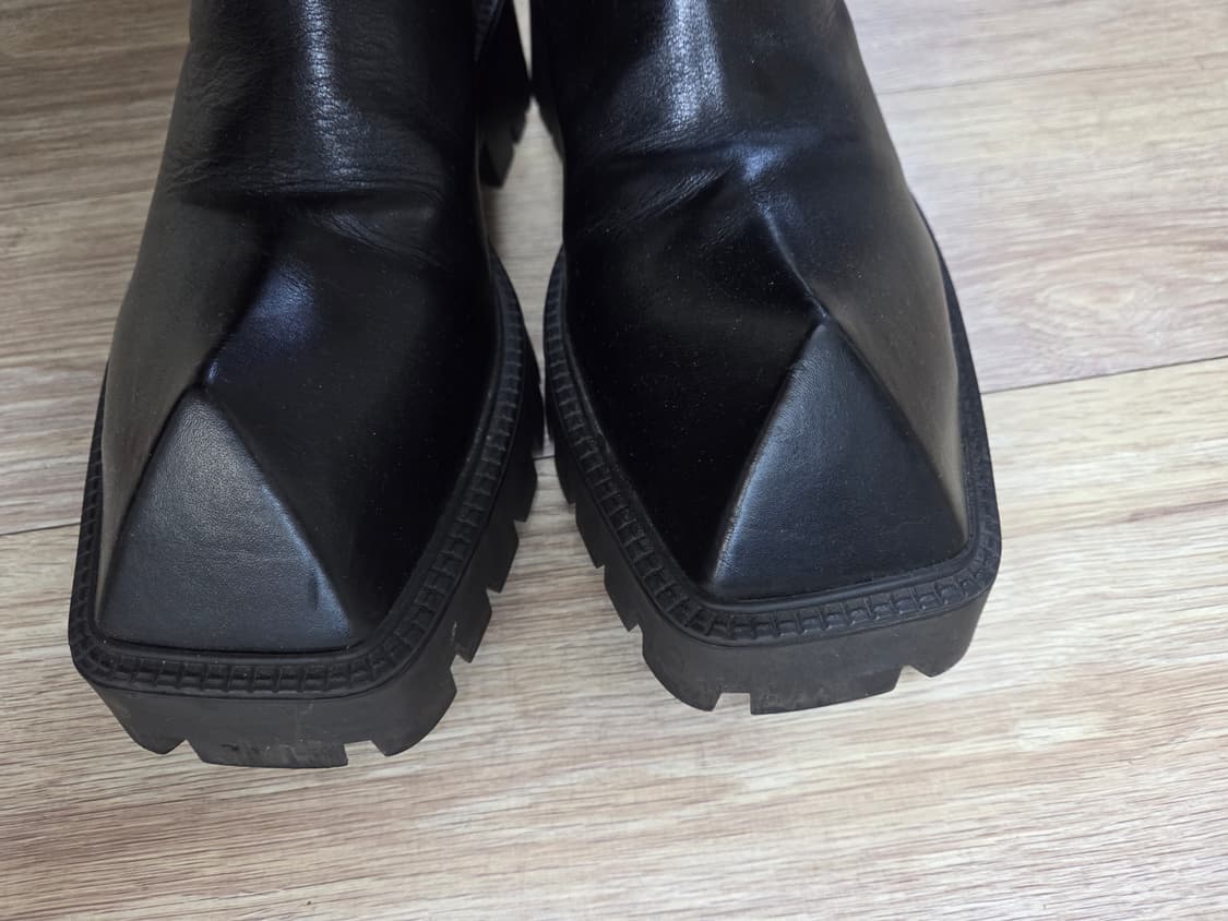 발렌시아가 라이노 부츠 40 상품이미지3