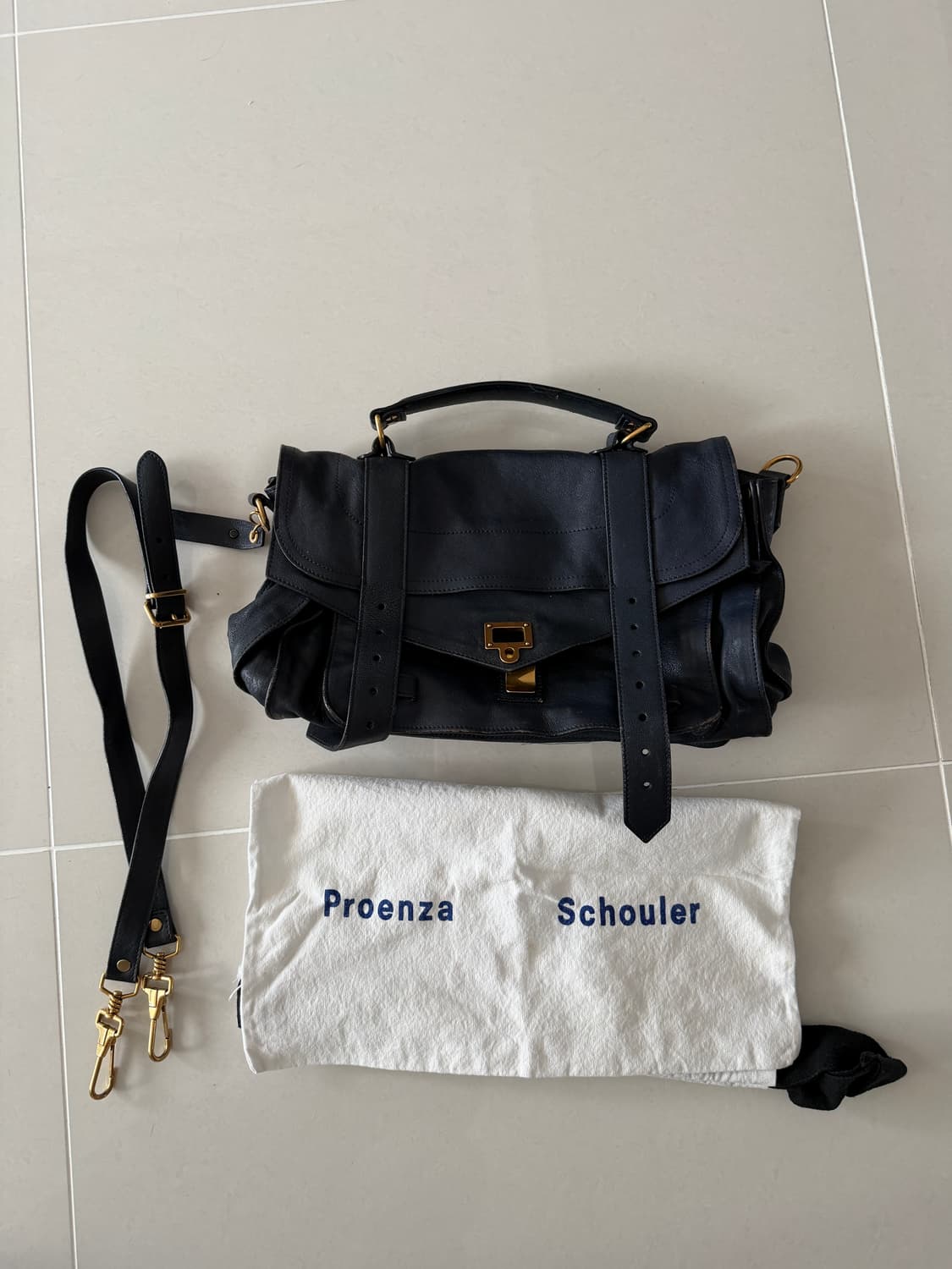 프로앤쟈슐러 판쵸백 미듐 상품이미지1