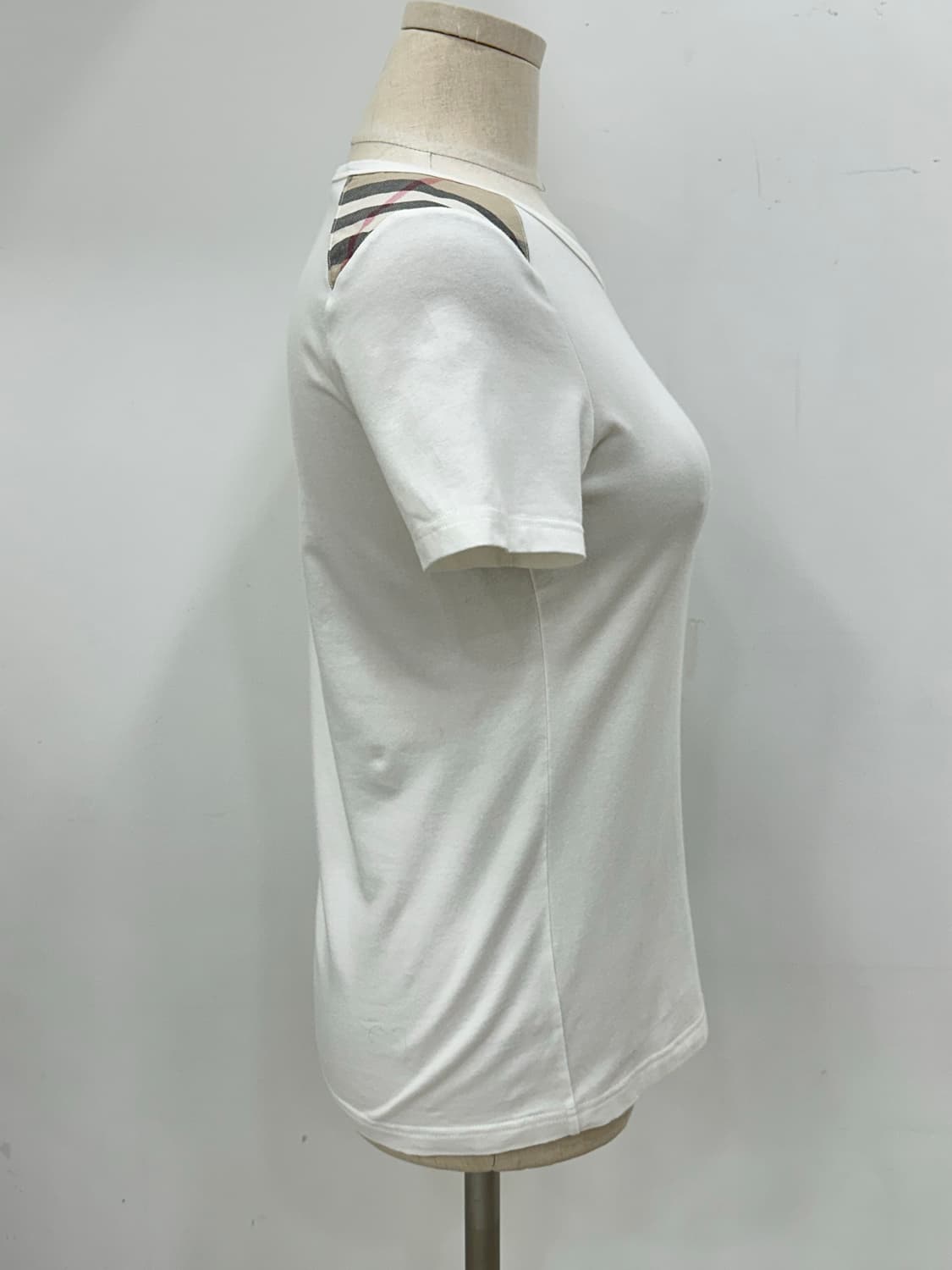 버버리 여성 어깨 패치 반팔 상품이미지2