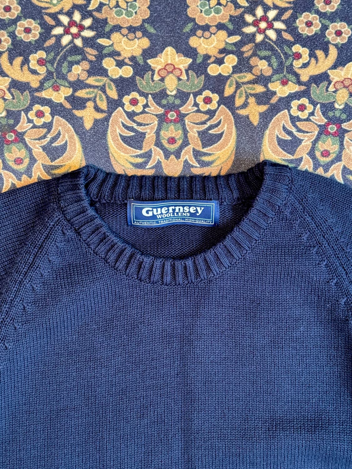 건지 울른스 래글런 홀가먼트 크루넥 스웨터 니트 상품이미지3