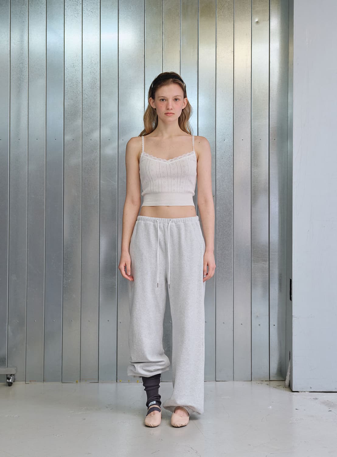 (포장째새상품) 릴리코츠 아일렛 나시 Eyelet Sleeveless 상품이미지3