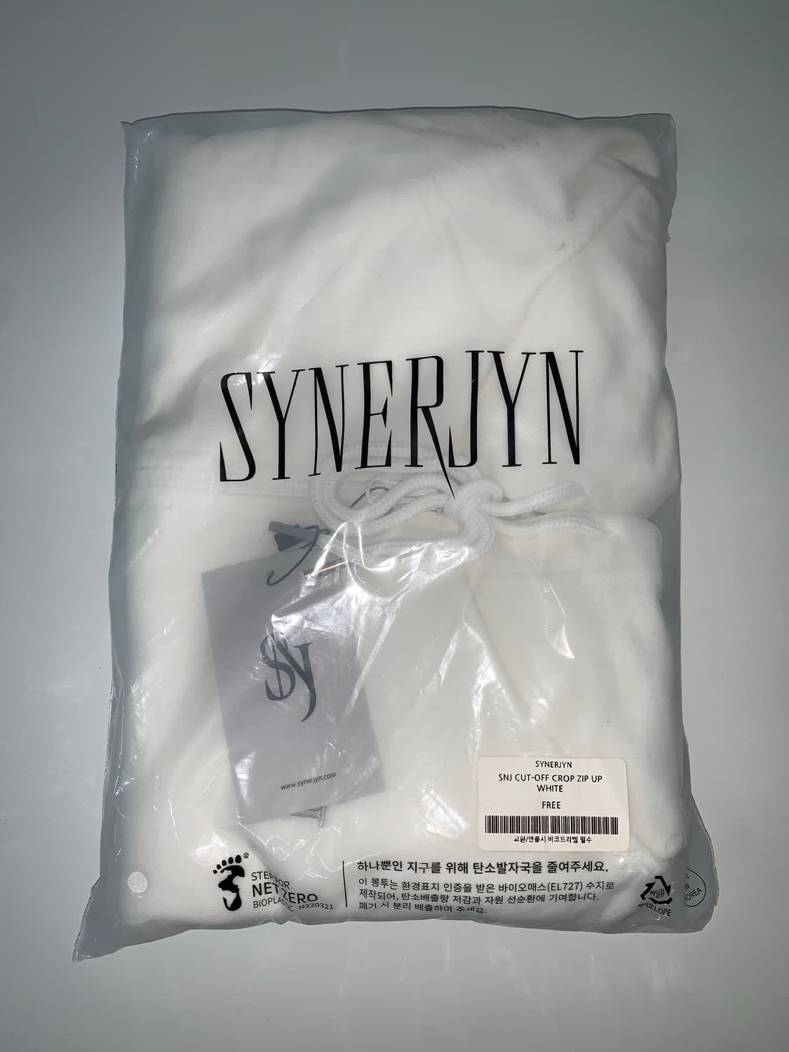 SNJ CUT-OFF CROP ZIP UP (WHITE) 상품이미지7