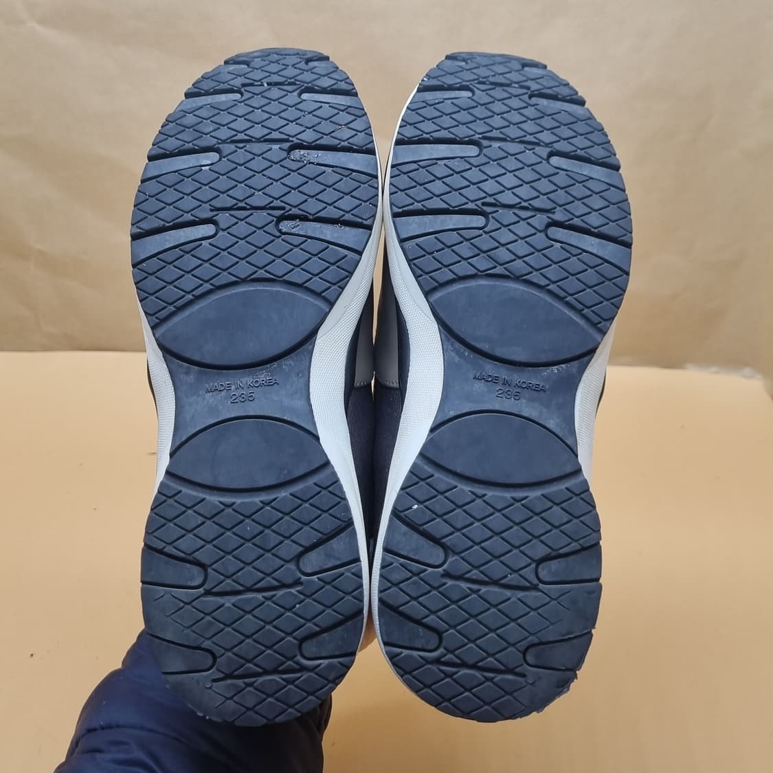 버팔로 소가죽 여성슬립온235 굽4. 상품이미지3