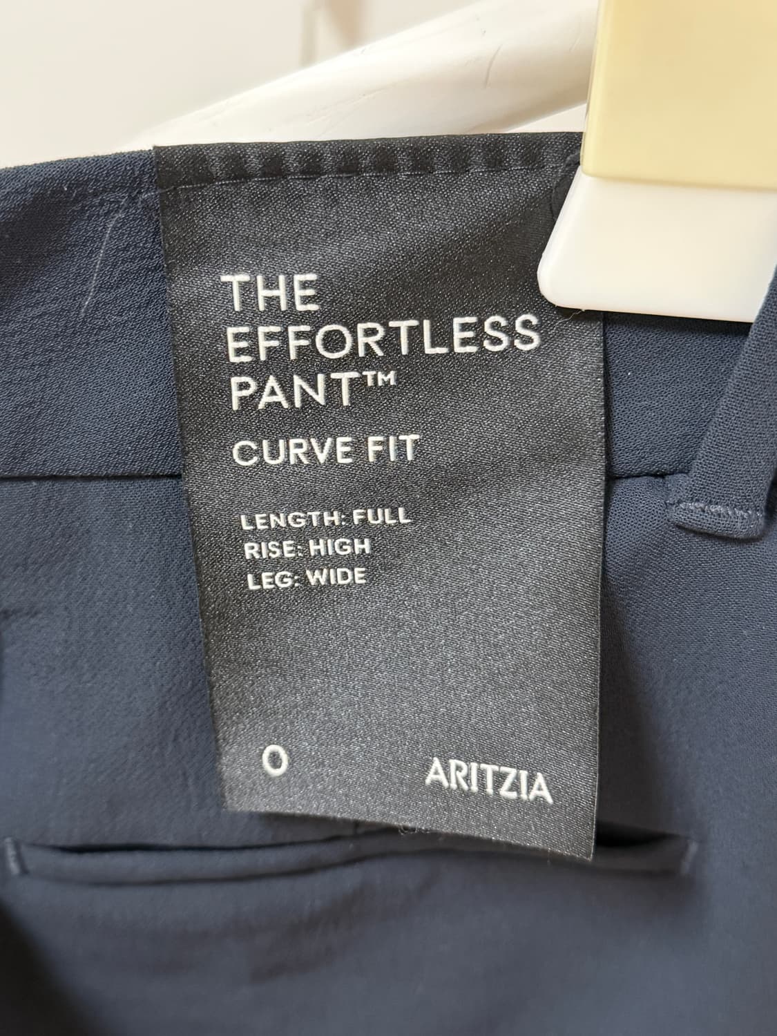 새상품 Aritzia Effortless pants curve 상품이미지4