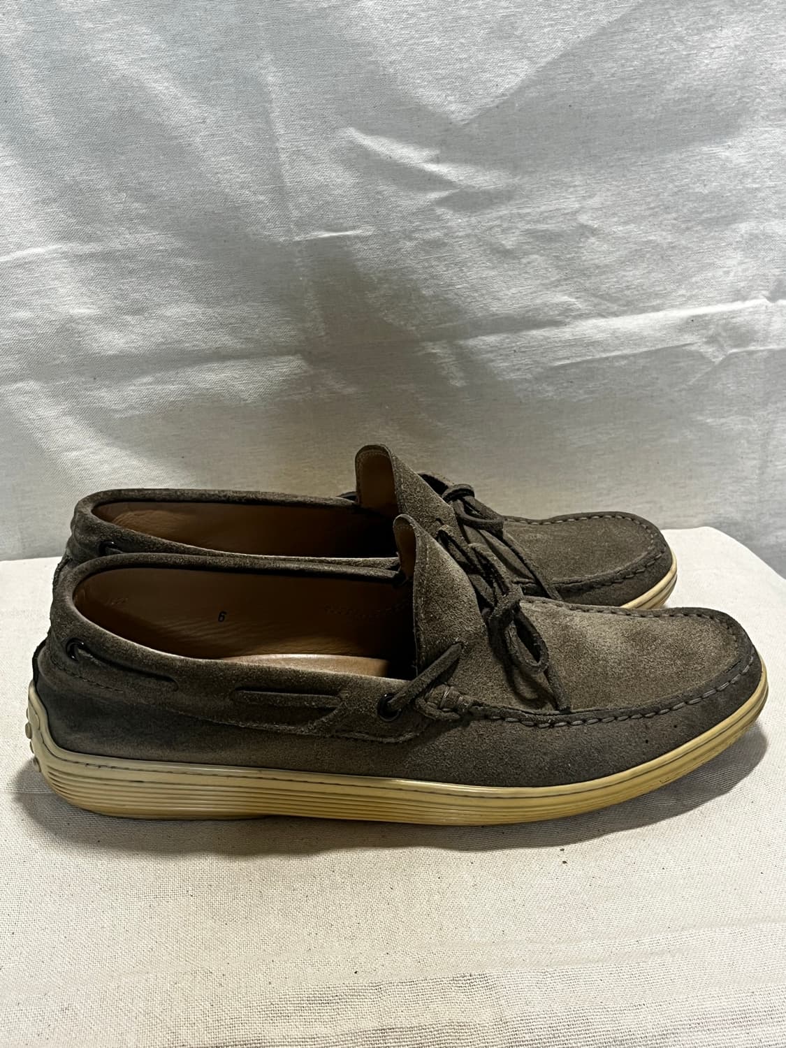 [TOD'S] 토즈 오리지널 스웨이드 모카신 로퍼 다크브라운 (250-2 상품이미지2