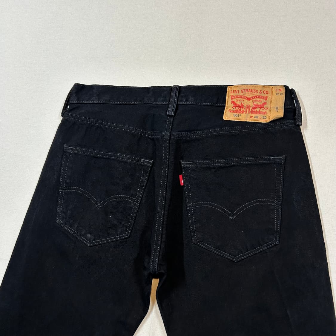 32inch) 리바이스 501 버튼플라이 흑청 블랙 데님 청바지 상품이미지2