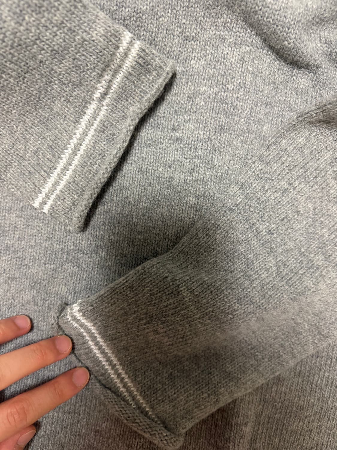 (실착1회 ) 스톤아일랜드 니트 상품이미지2