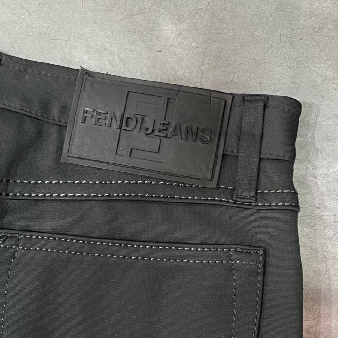  펜디 아카이브 슬림핏 팬츠 y14474 상품이미지6