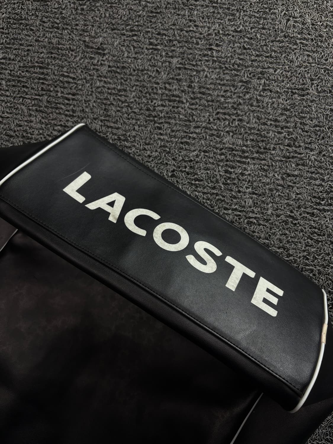 라코스테 빅로고 아카이브 레더 크로스백 1813 상품이미지4