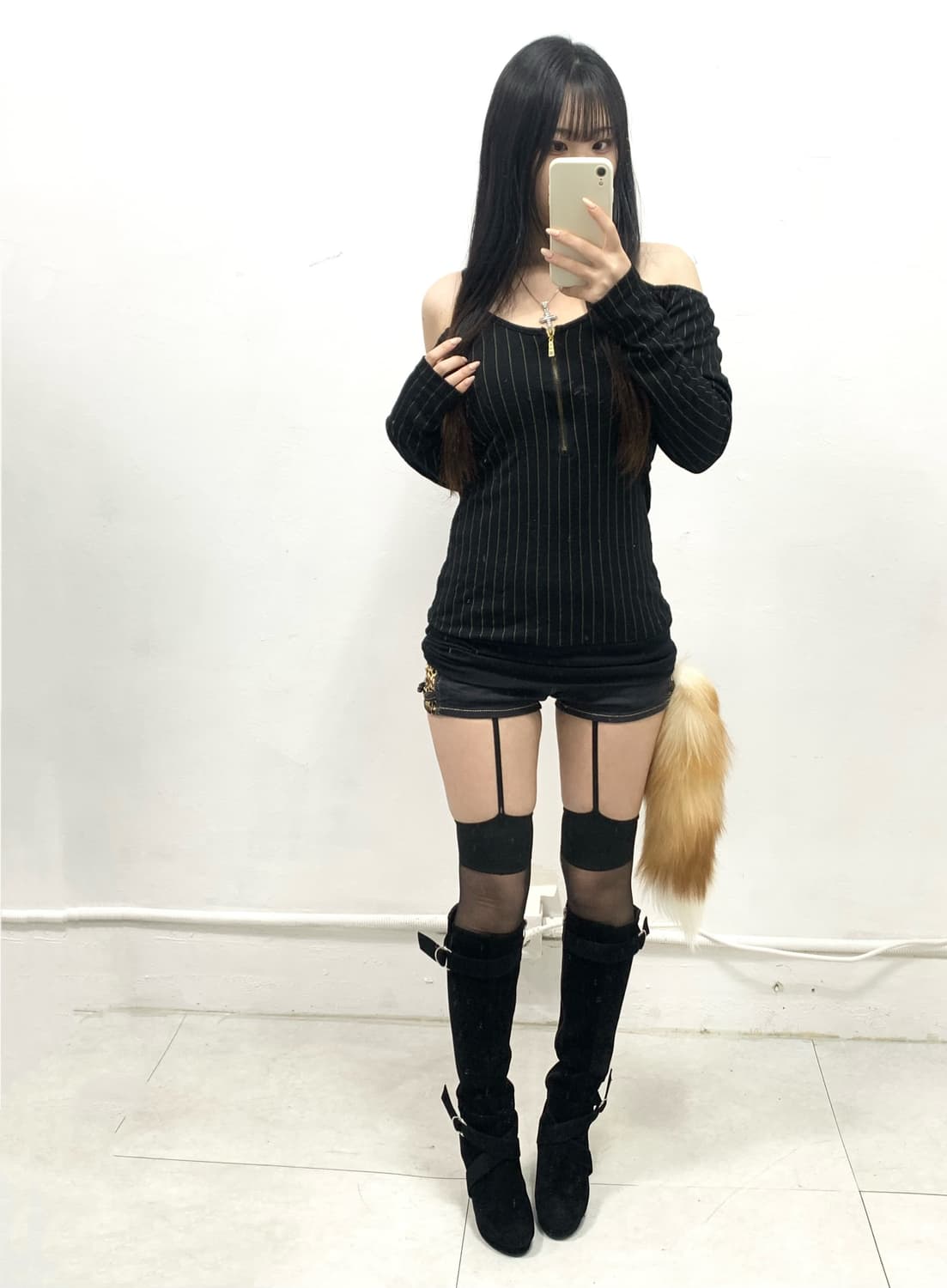 [LA*BUS] 오네갸루 골드 스트라이프 오프숄더 롱슬리브 상품이미지2