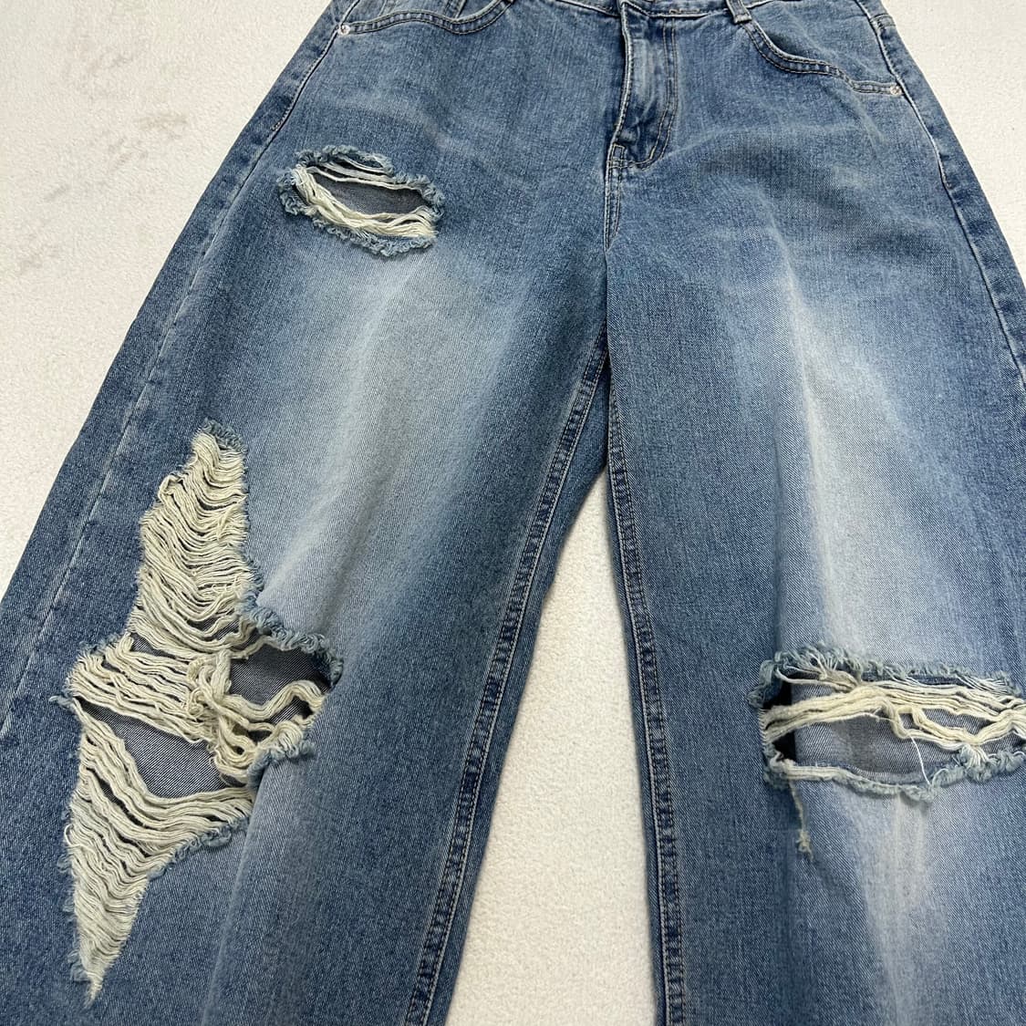 Light blue damage denim pants 상품이미지5