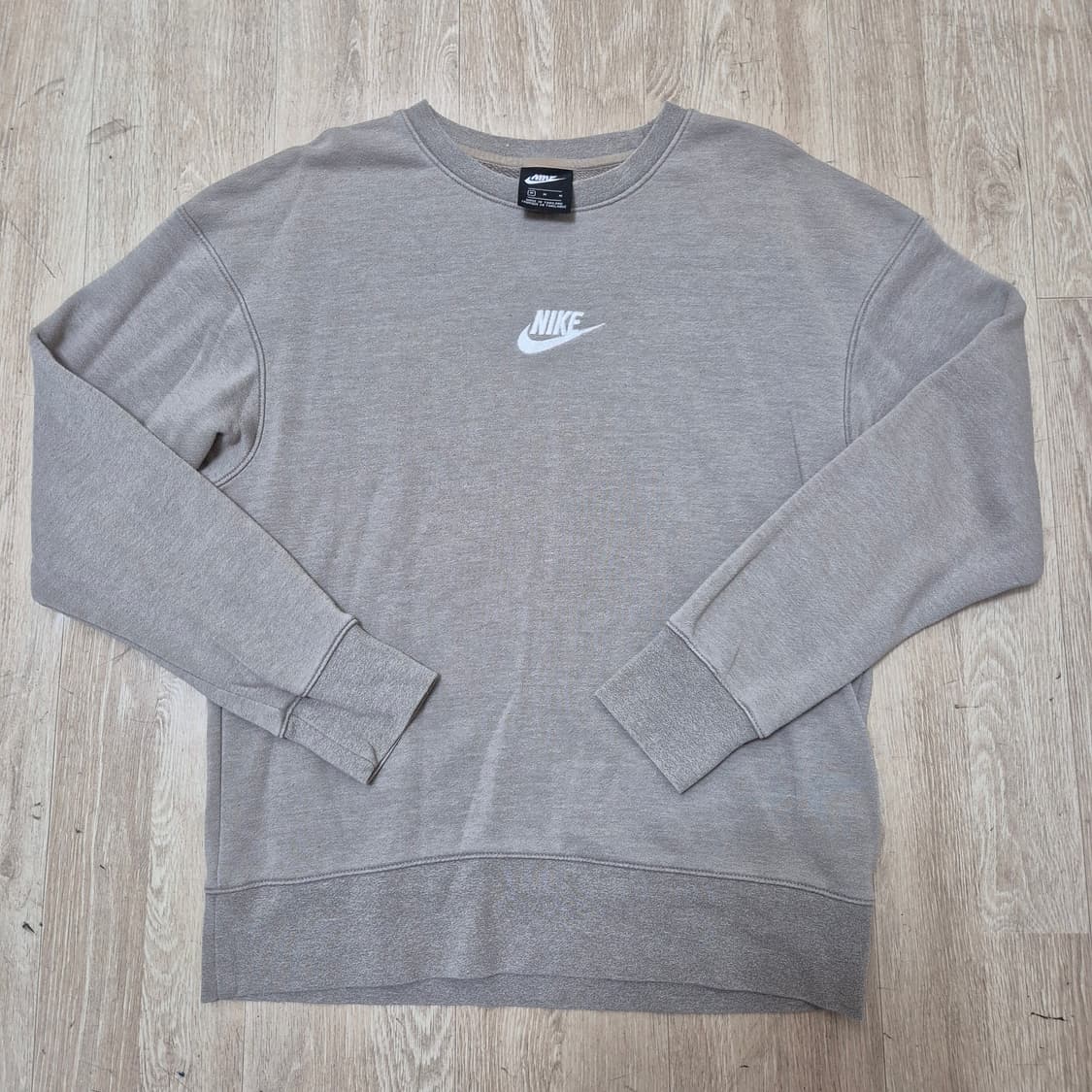 나이키 미들로고 맨투맨 스웻셔츠 상품이미지1