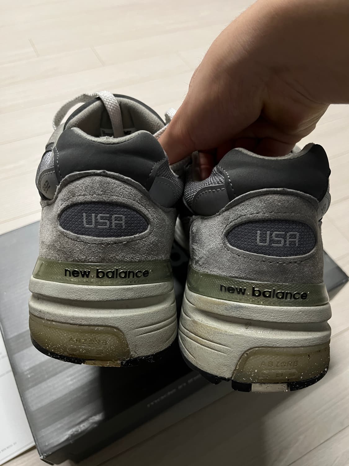 290)뉴발란스 992 그레이 상품이미지4