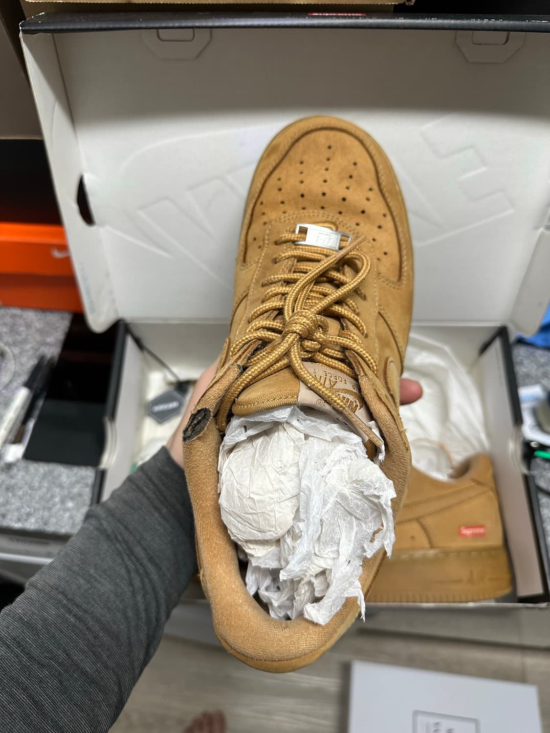 275 나이키 슈프림 에어포스원 된장 플렉스 상품이미지5