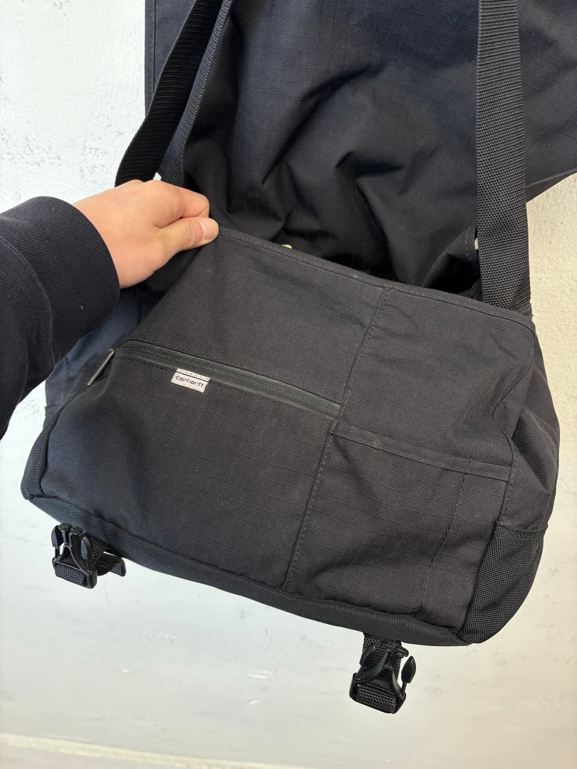 칼하트 립스탑 메신저백 블랙 상품이미지6