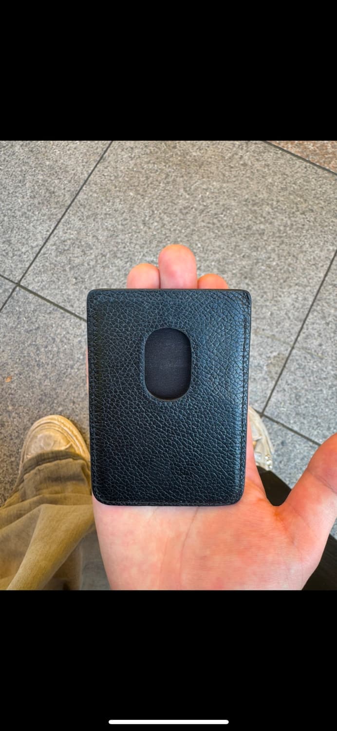 발렌시아가 웨이브로고 맥세이프 지갑  상품이미지3