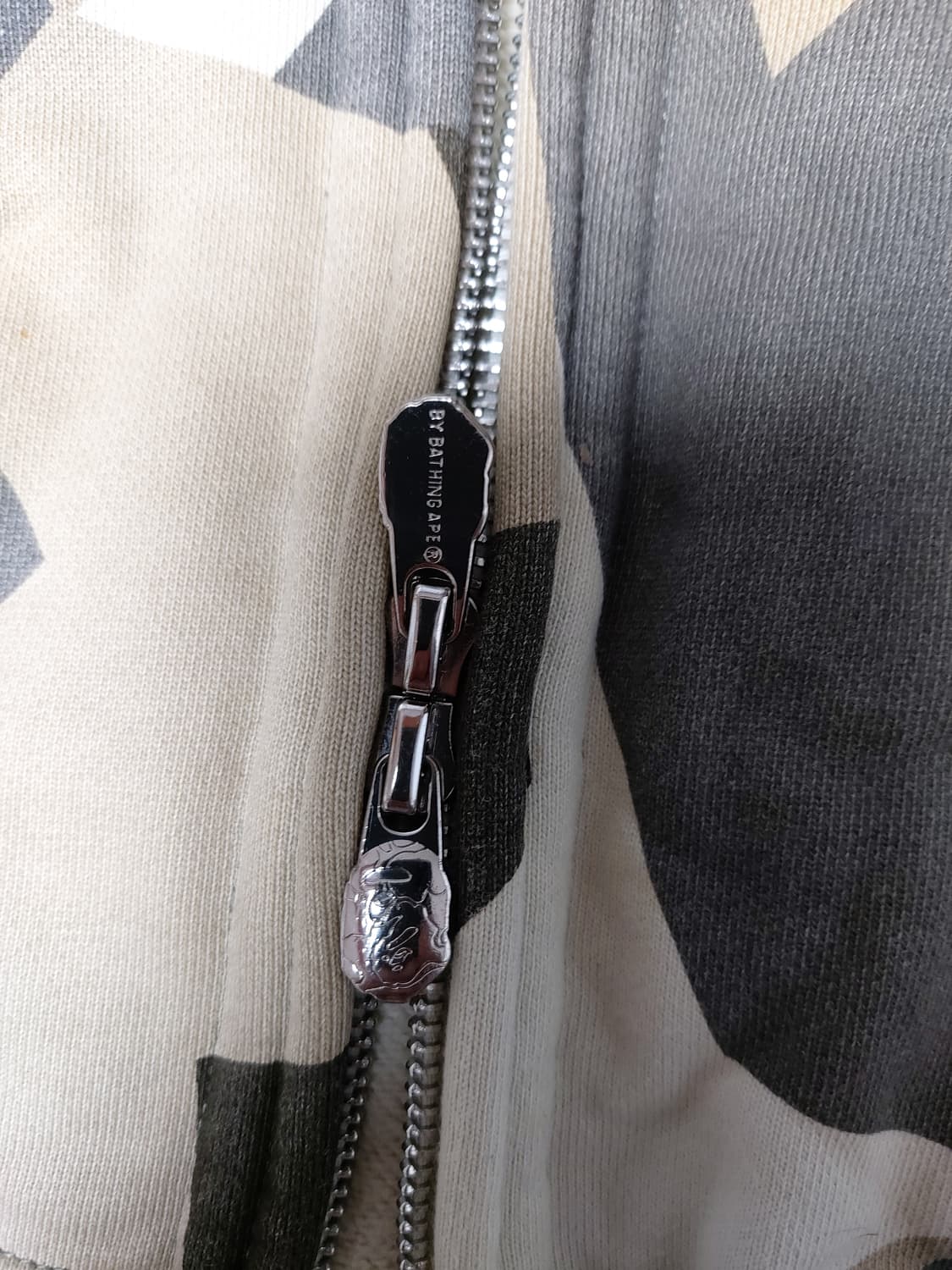 베이프 레이어드 라인 카모 샤크 후드집업(M) 상품이미지5