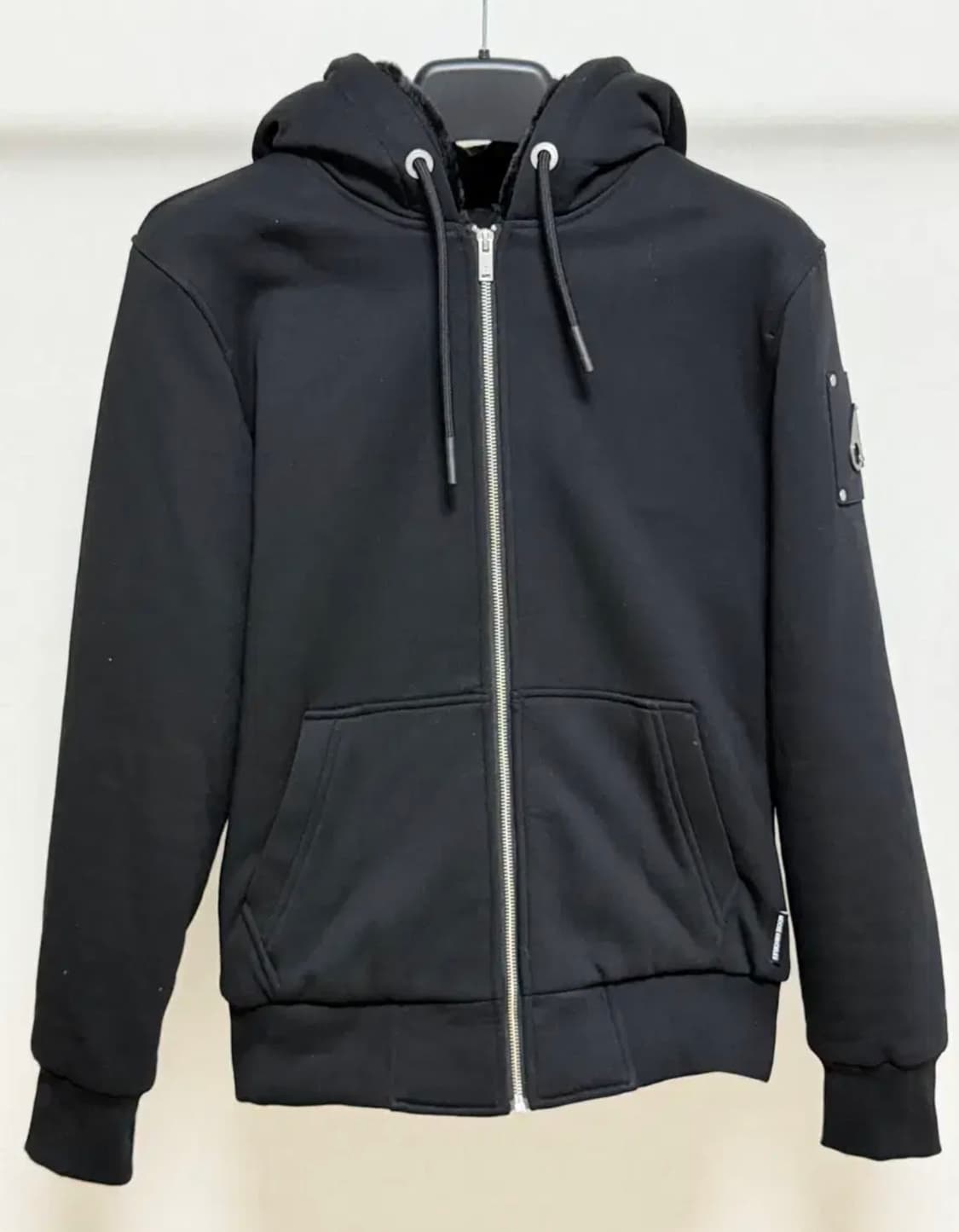 무스너클 버니스웨터 상품이미지2