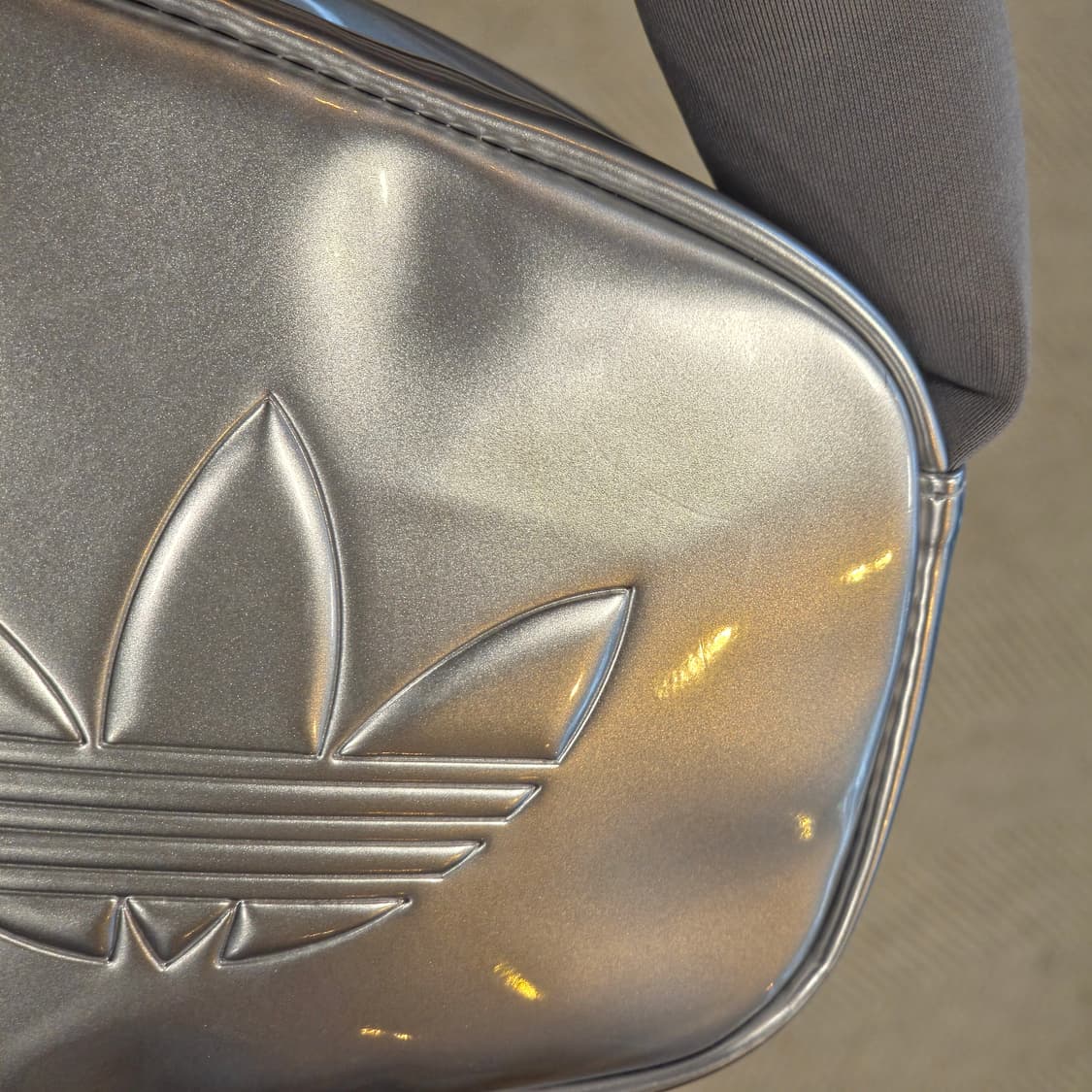 아디다스 미니 에어라이너백 상품이미지4