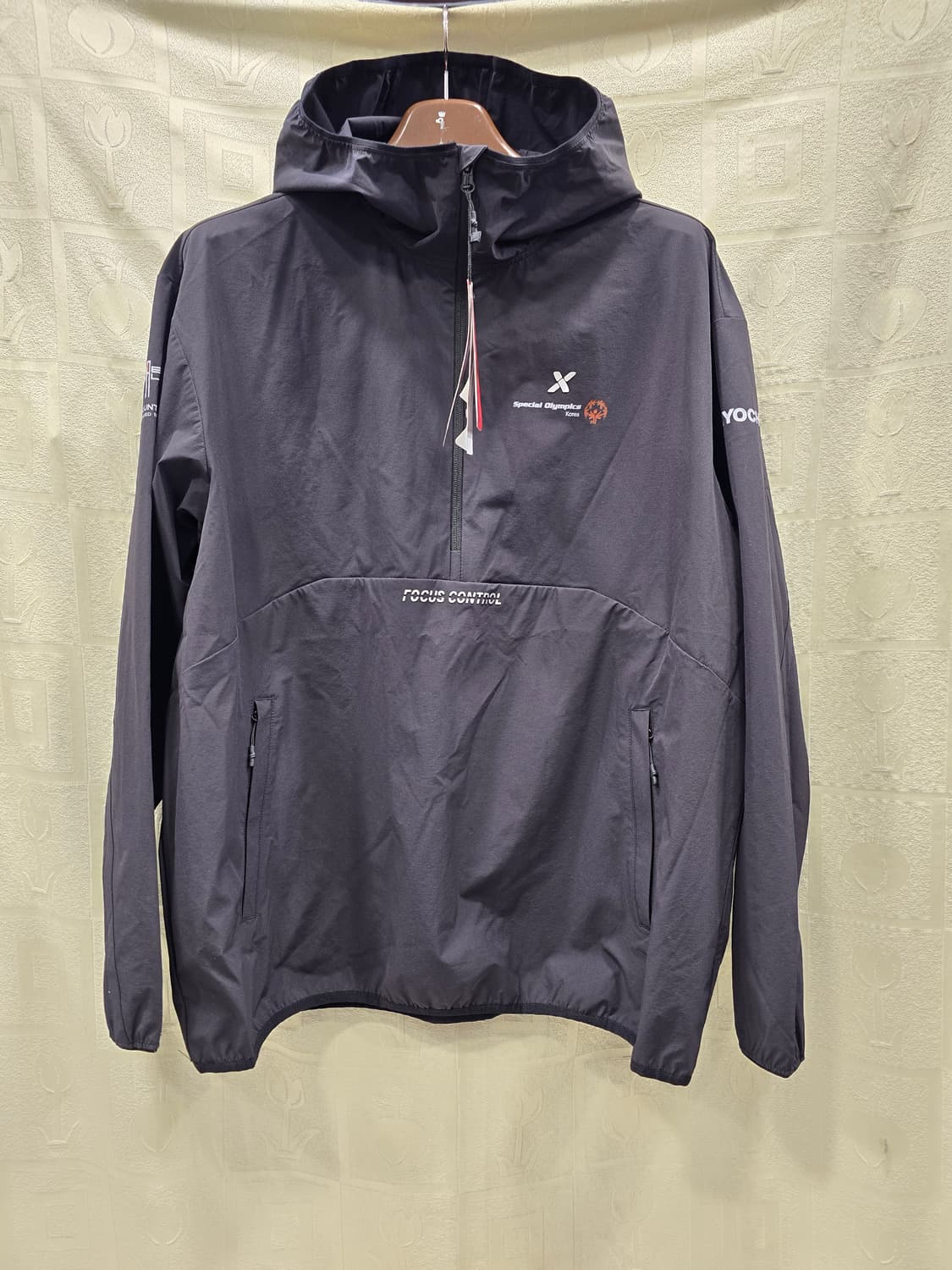 새상품) 갈렉스 러닝 우븐 아노락 블랙 110 상품이미지1