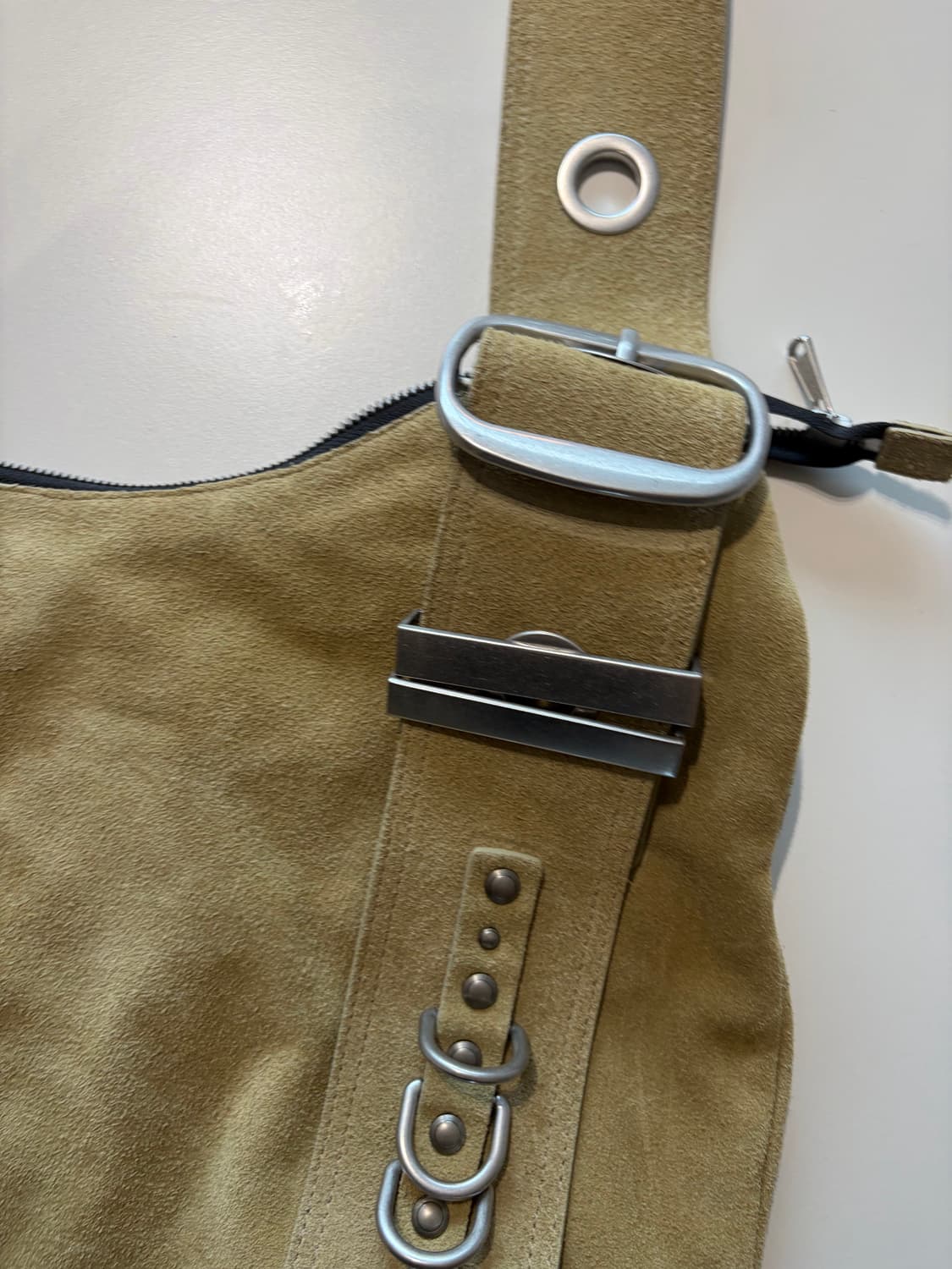 Vacant archive 스웨이드백 상품이미지4