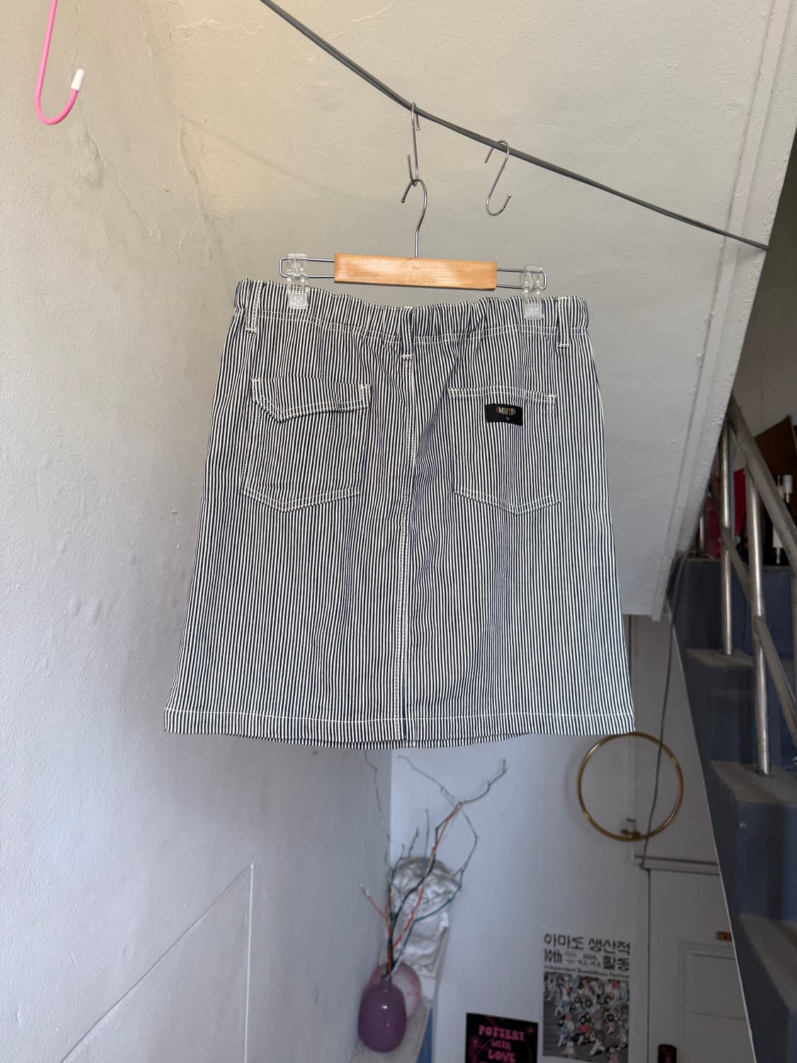 데님 스트라이프 미디 스커트 상품이미지5