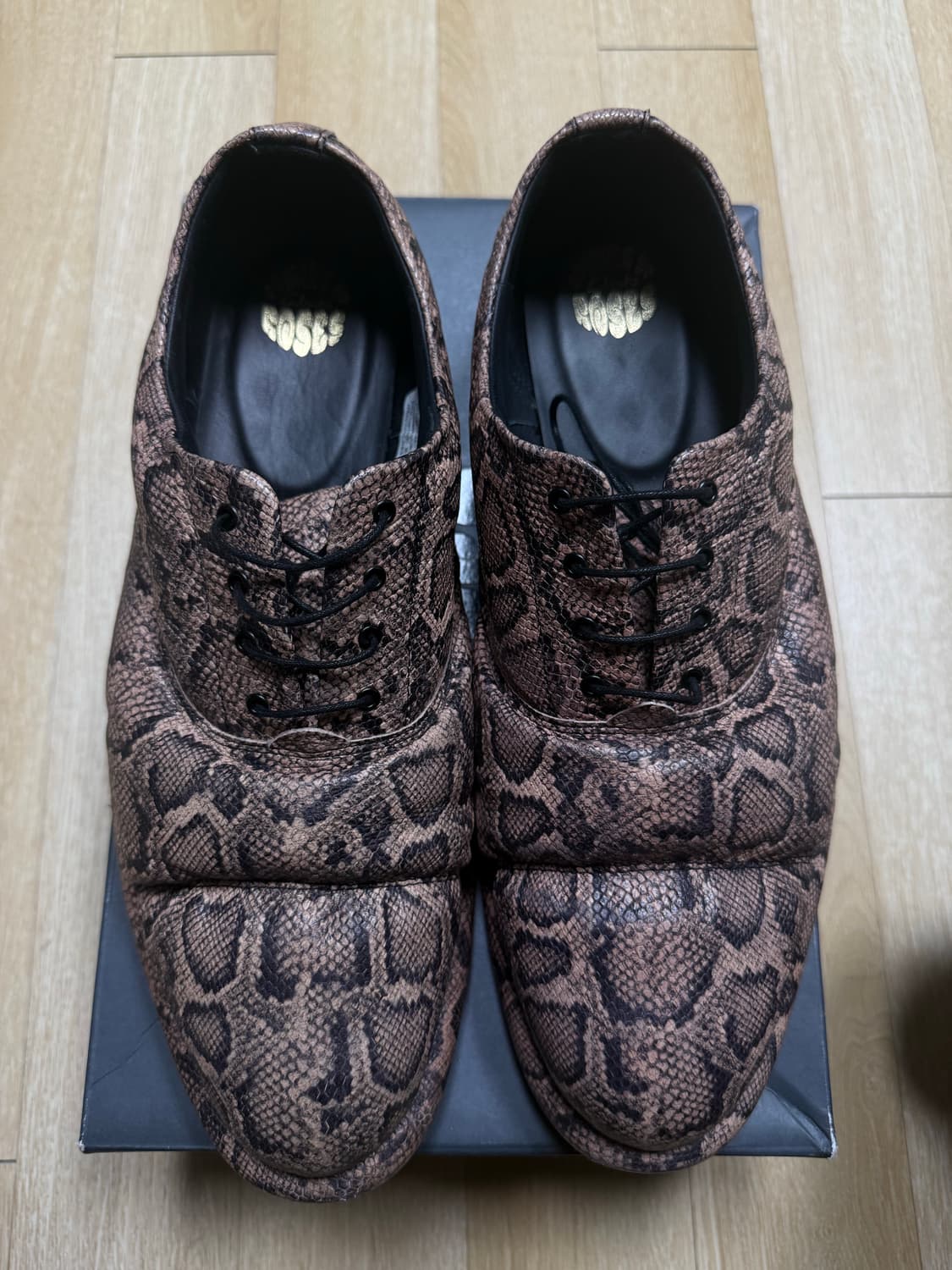 마틴로즈 클락스 상품이미지3