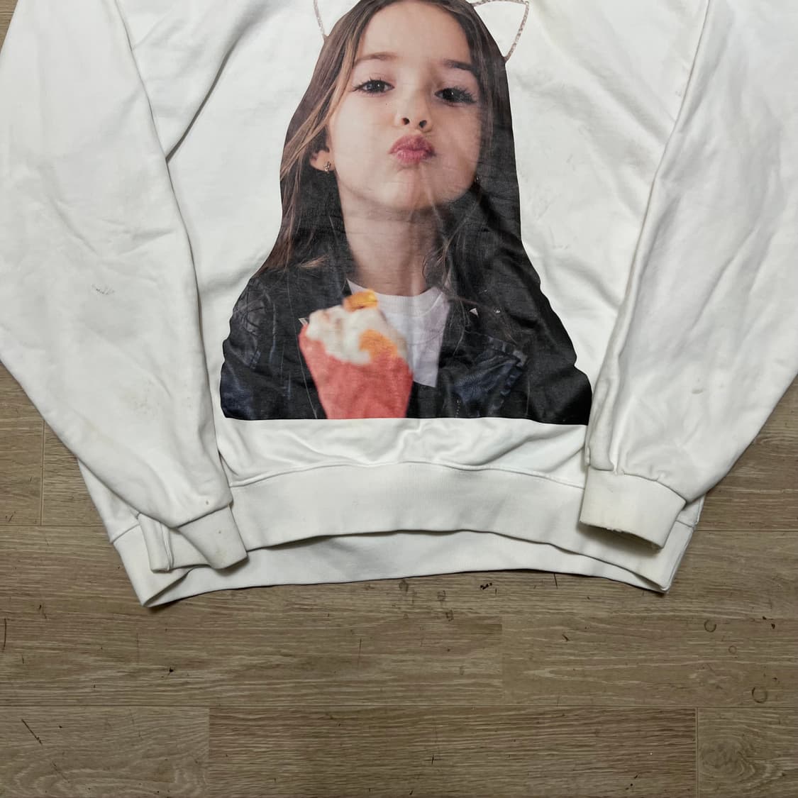 아크메드라비 베이비 빅프린팅 레터링 후드 티셔츠 [화이트] 2사이즈 상품이미지3