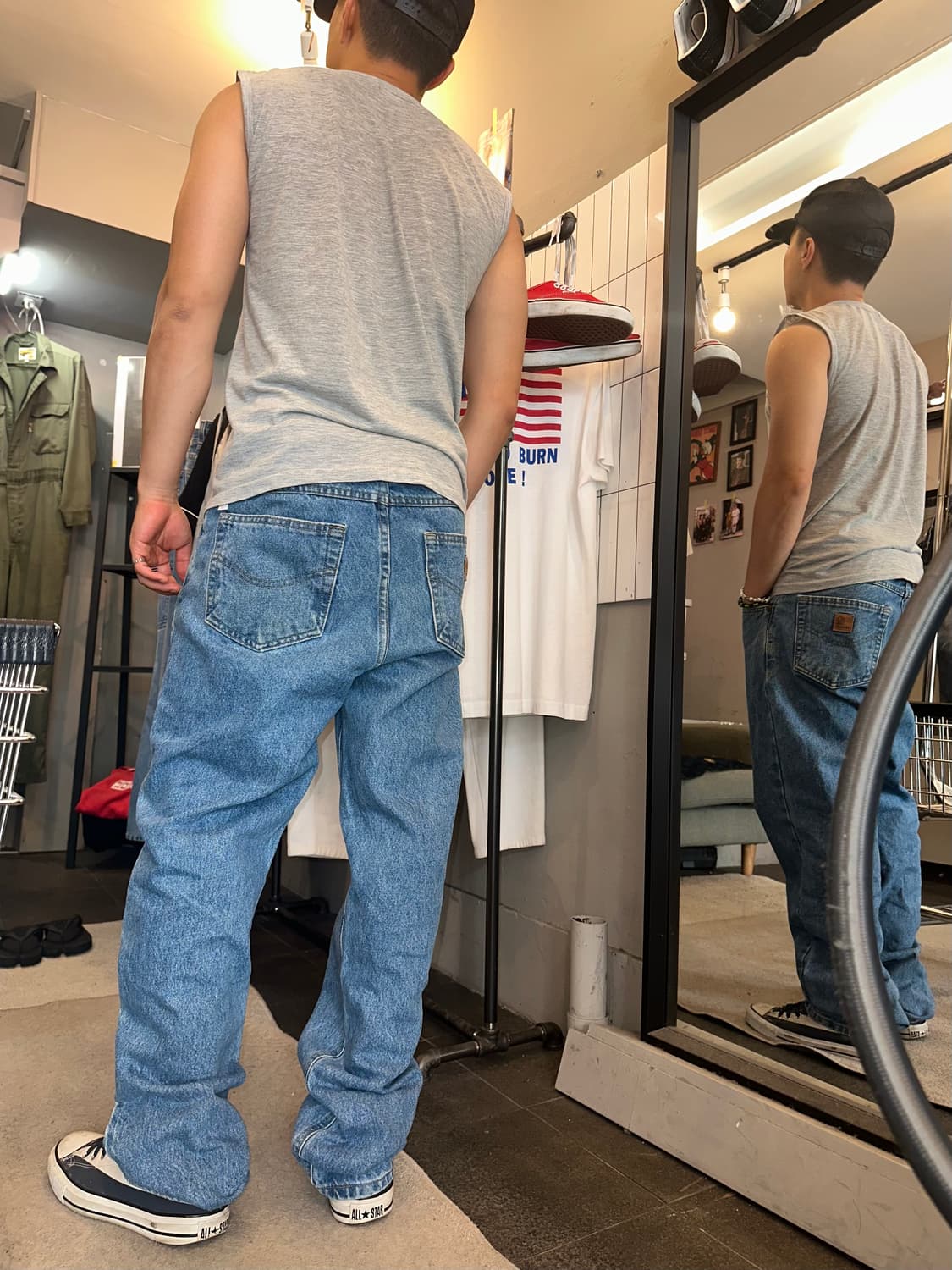 00’s Carhartt washed medium denim pants 상품이미지1