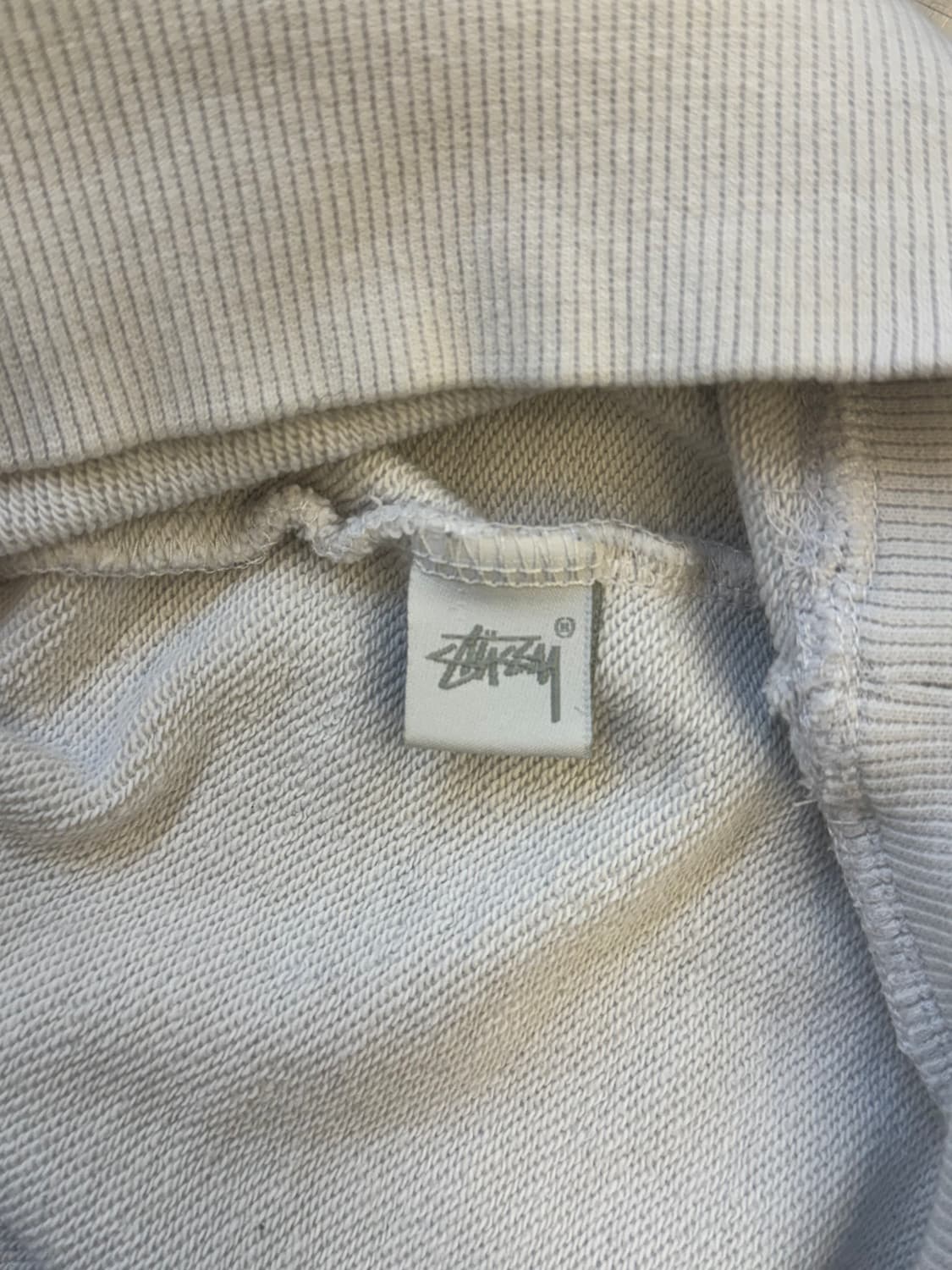 스투시 월드투어 맨투맨 상품이미지4