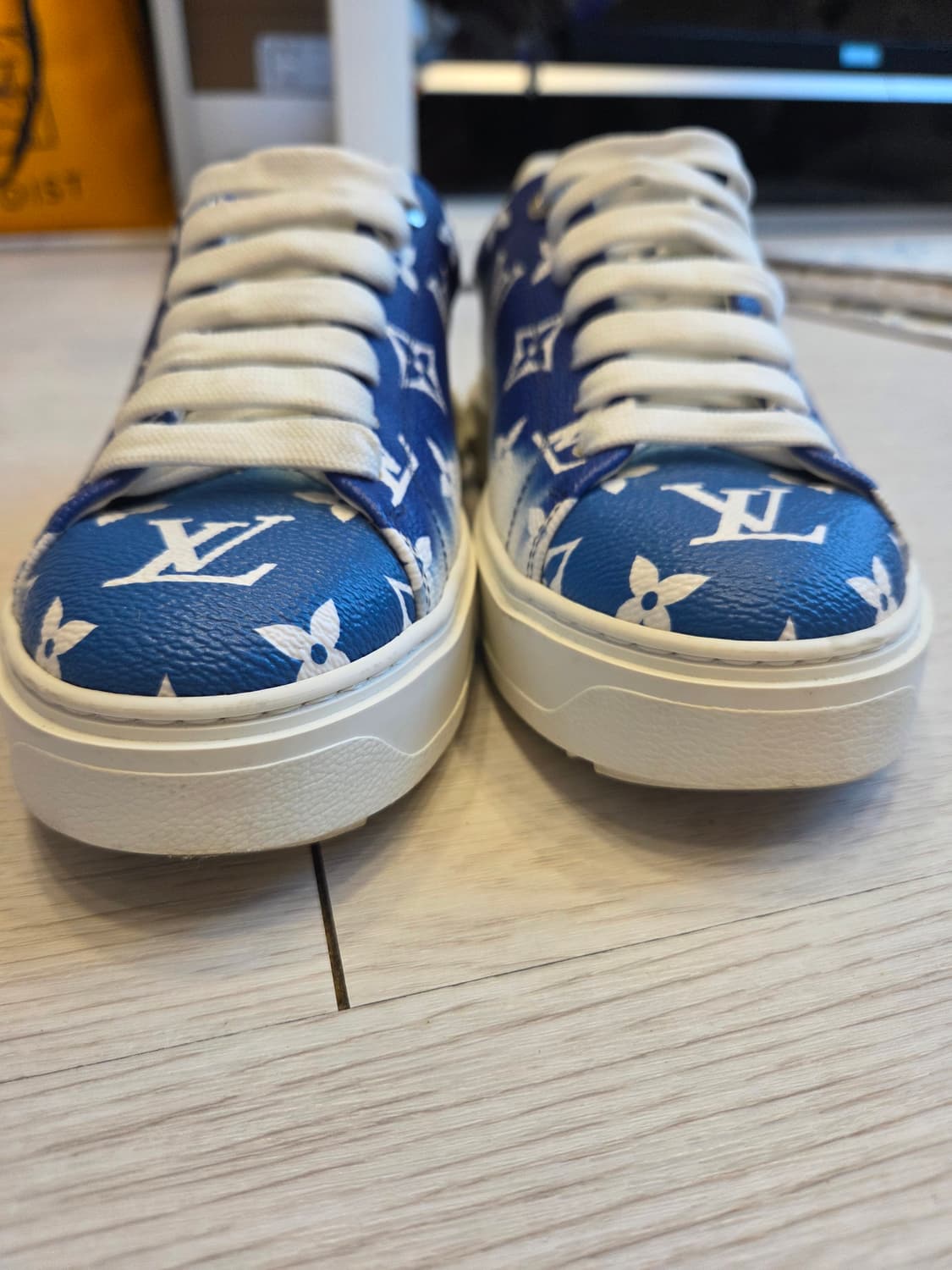 루이비통 모노그램 에스칼 타임아웃 스니커즈 상품이미지6