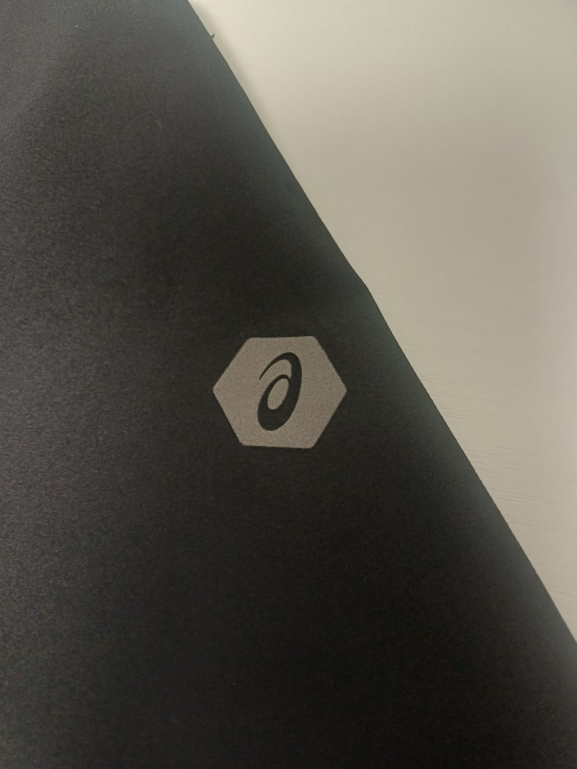 [L/100] 아식스 모션드라이 테크니컬 트랙탑 (블랙) 상품이미지5