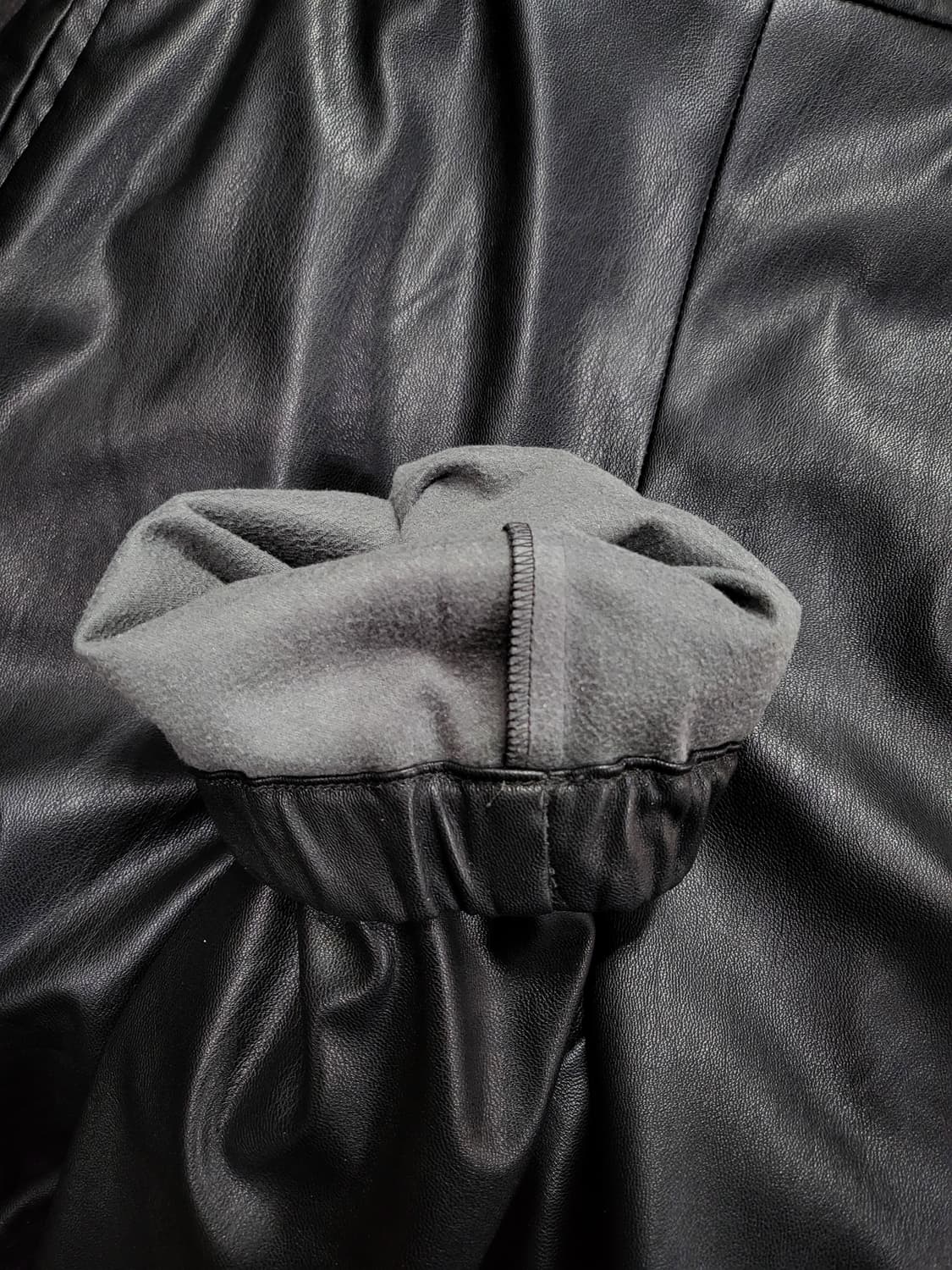 타임 인조 가죽 조거팬츠 상품이미지7