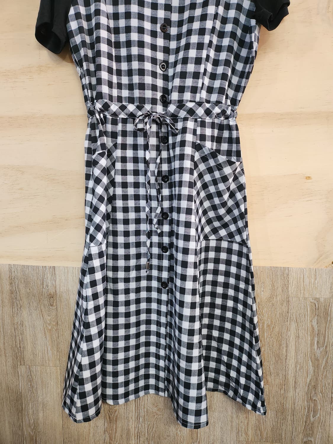 1055) 반팔 체크 미디원피스 상품이미지5