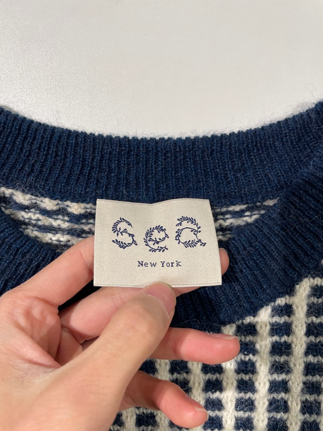 씨뉴욕 네이비 네트 스트라이프 알파카 울 크루넥 니트 상품이미지7