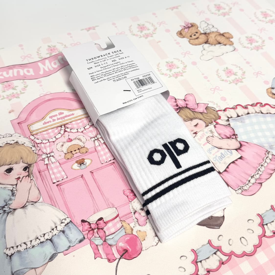 [새상품] alo 요가 중목 양말 상품이미지2