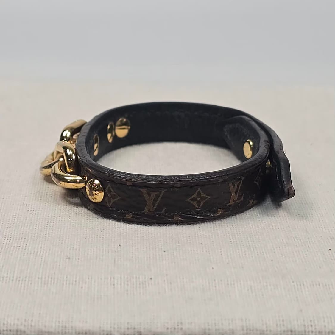 루이비통 모노그램 트위스트 더 체인 팔찌 상품이미지4