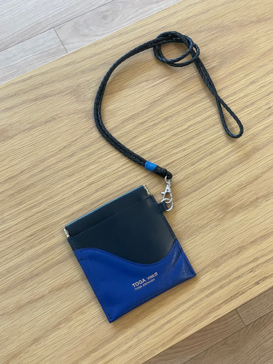 토가 비릴리스 strap leather case 상품이미지5