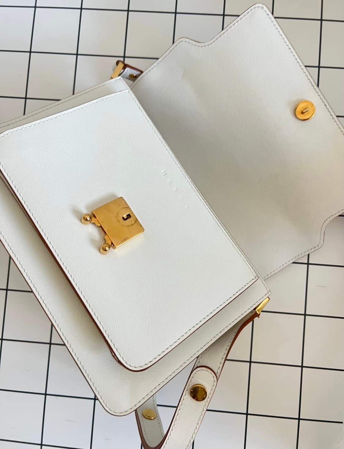 마르니 트렁크백 상품이미지5