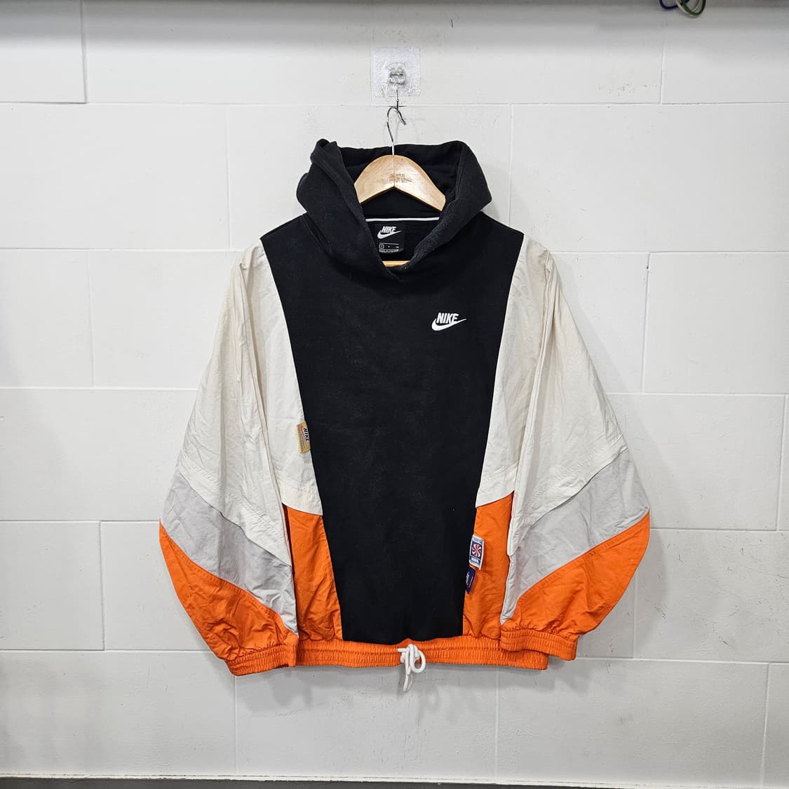 나이키 아이콘 클래쉬 후드 아노락 상품이미지1