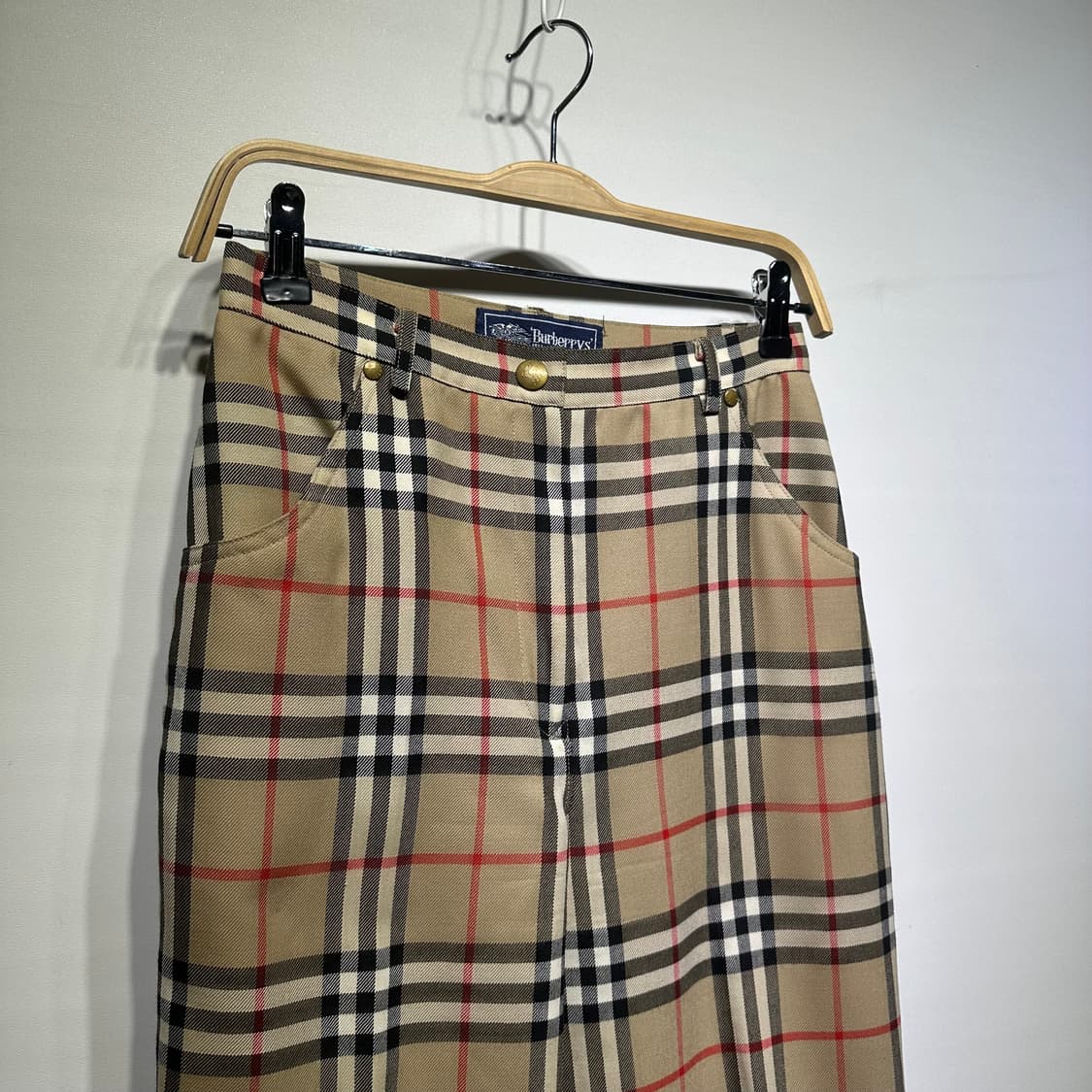 버버리스 체크 바지 판매합니다 상품이미지3