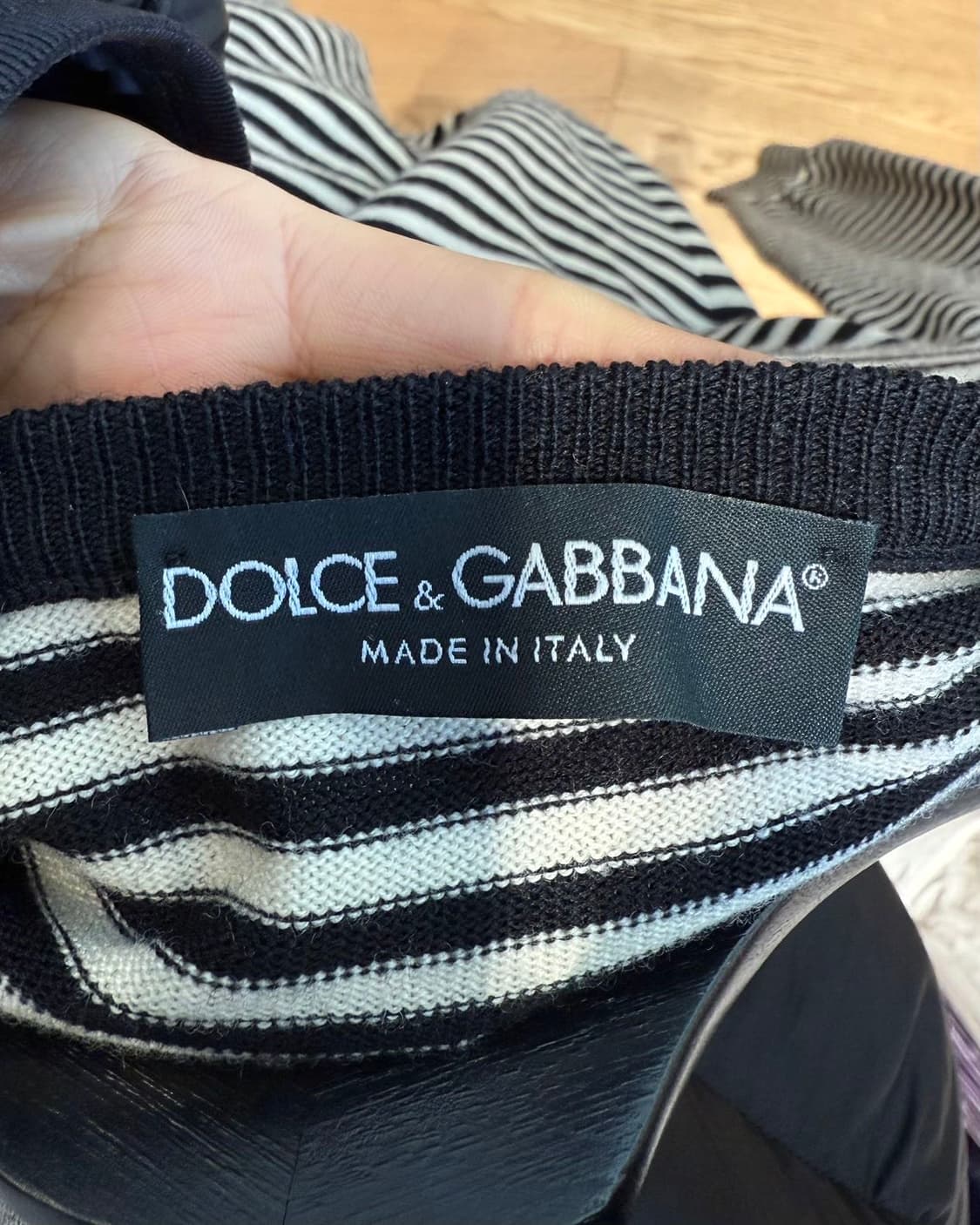 돌체앤가바나 스트라이프 블랙 스트라이프 니트 상품이미지8