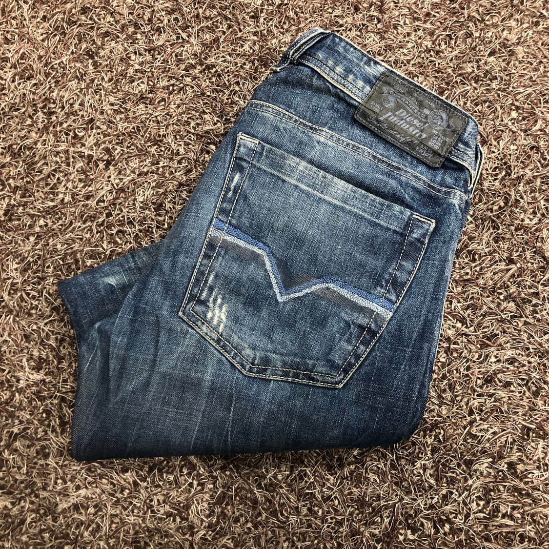 디젤 Zatiny 플레어 부츠컷 워싱 디스 데님팬츠 상품이미지1