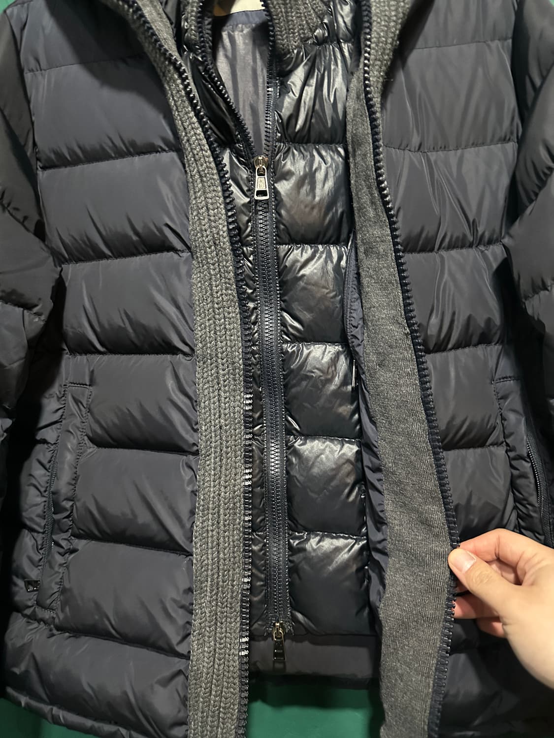 몽클레어 카누트2 중지퍼패딩 3사이즈 100 상품이미지3