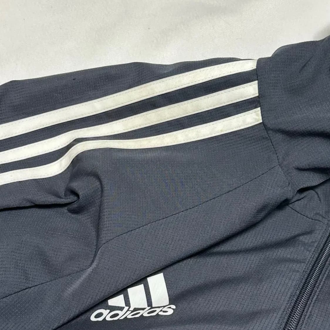 아디다스 맨체스터 유나이티드 바람막이 상품이미지8