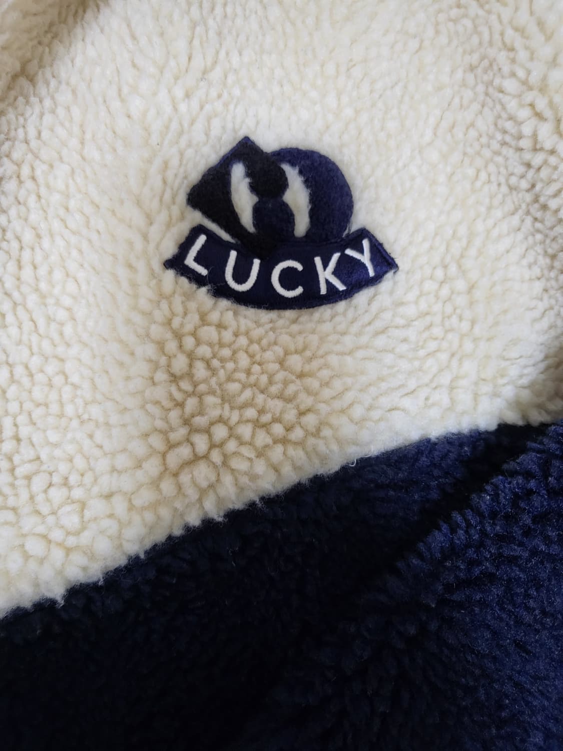 럭키슈에뜨 오버사이즈 뽀글이 후리스 아이보리/네이비 free55-77 상품이미지3