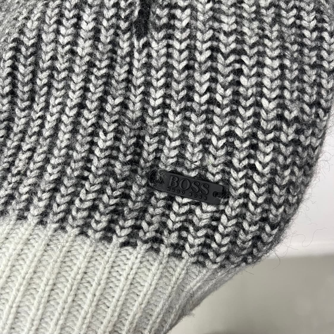 휴고보스 줄무늬 패턴 니트 L 상품이미지3