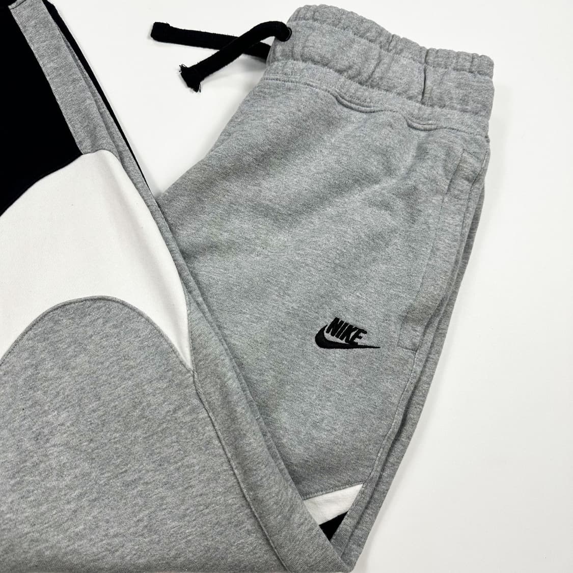 나이키 퓨추라 빅 스우시 하프 조거팬츠 (S) 상품이미지1