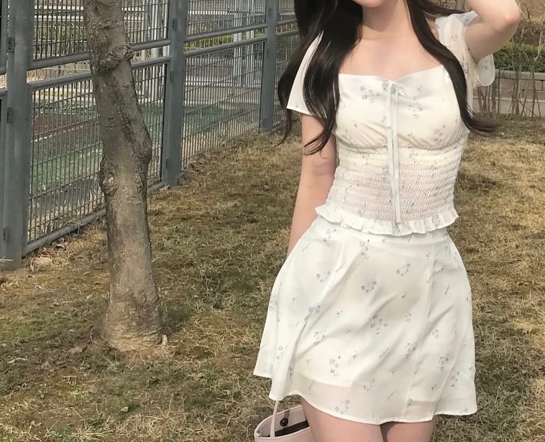 낫유어로즈 블라우스나 셋업 구해요 상품이미지1