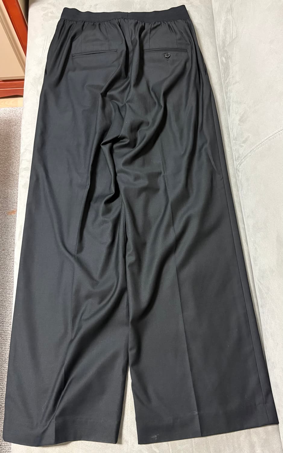 We11done 웰던 밴딩 와이드 슬랙스 팬츠 블랙 / os 상품이미지4